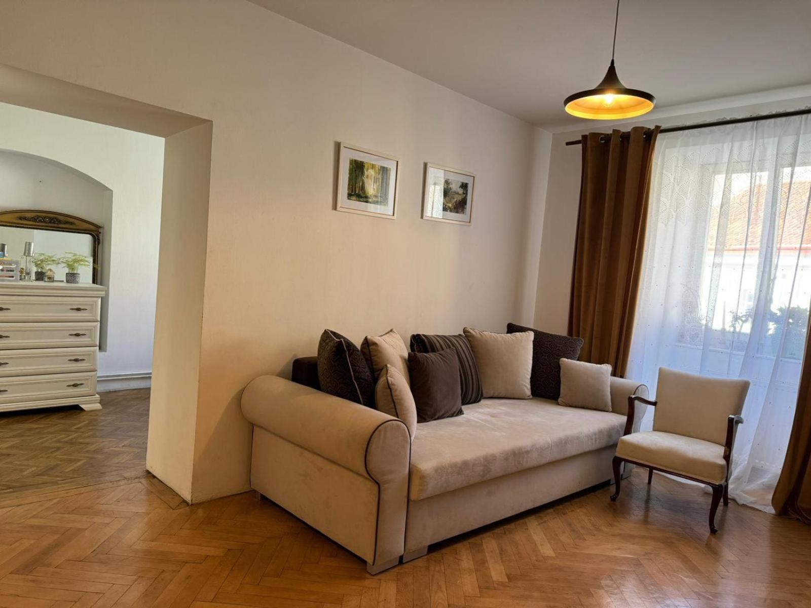Valentina'S Apartment In City Center Braşov Eksteriør bilde